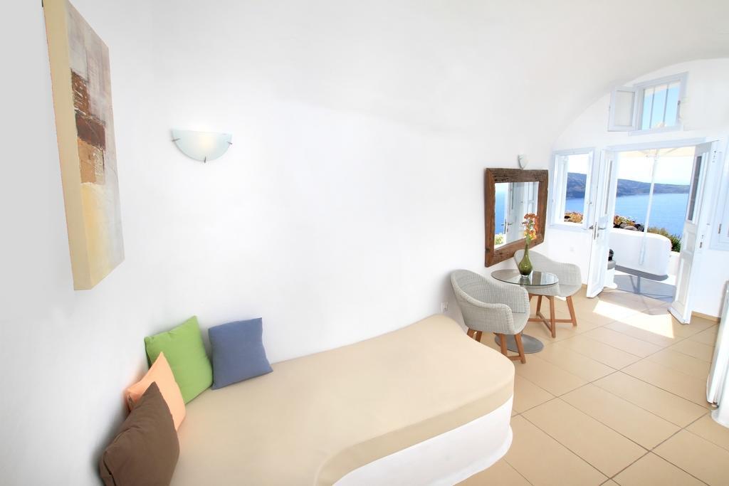 Finesse Suites イア エクステリア 写真